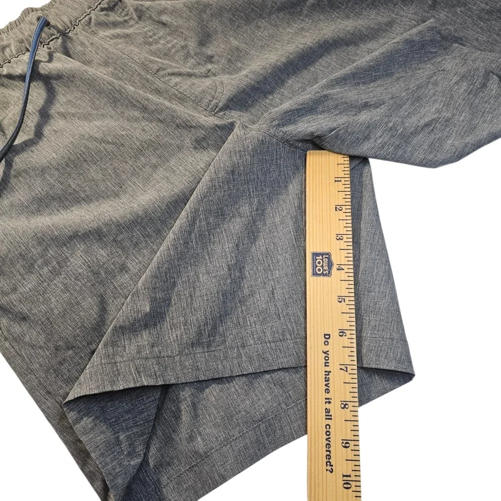 Eddie Bauer Men's Gray Heathered Drawstring Shorts -‎ Size Large (L/G)
